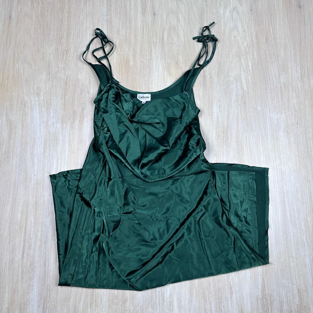 NWT Ladivine by Cinderella Divine Emerald Slim Fit Satin Elegant Midi Dress XL
